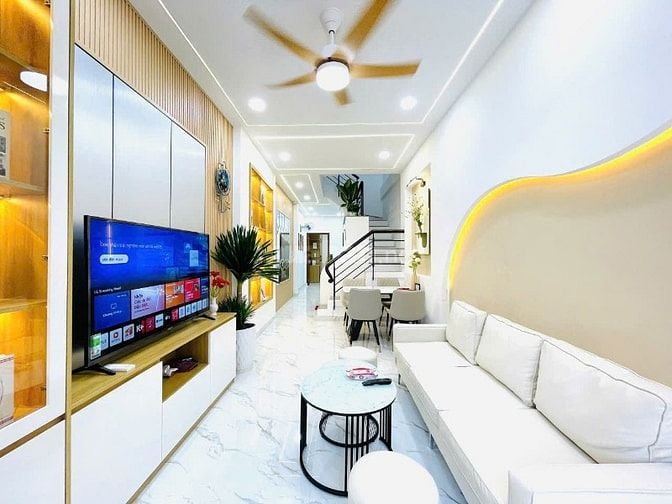 Mặt tiền KD Trương Đăng Quế P3 GV ngay Phạm Văn Đồng - Thích Quảng Đức