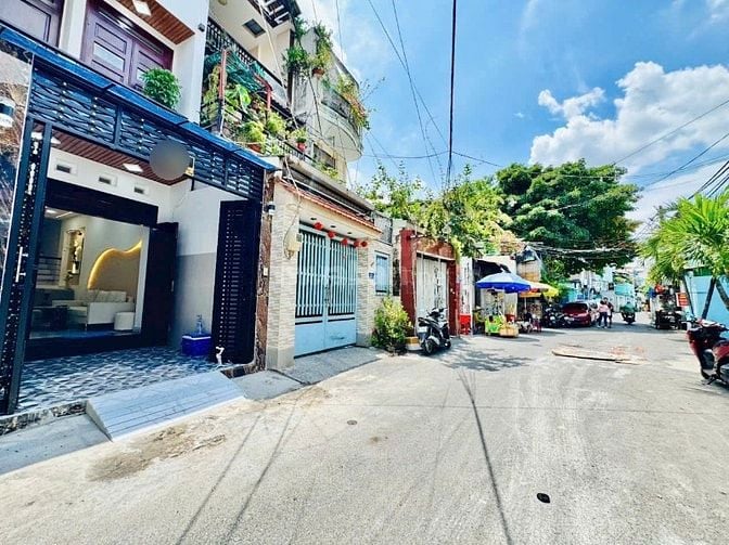 Mặt tiền KD Trương Đăng Quế P3 GV ngay Phạm Văn Đồng - Thích Quảng Đức