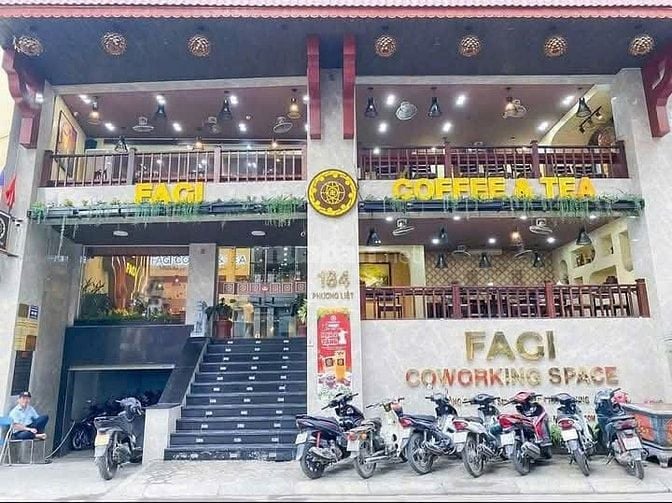 Cho thuê nhà MP Nguyễn Khánh Toàn, 2 tầng, 80m², MT 7m, kinh doanh mọi