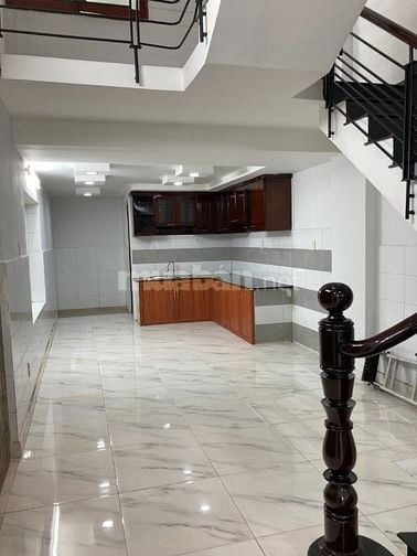 Cho thuê nhà HXH (8m) 206 Sư Vạn Hạnh, P.2, Q.10, 3,7m x 16m, 1T-2L,