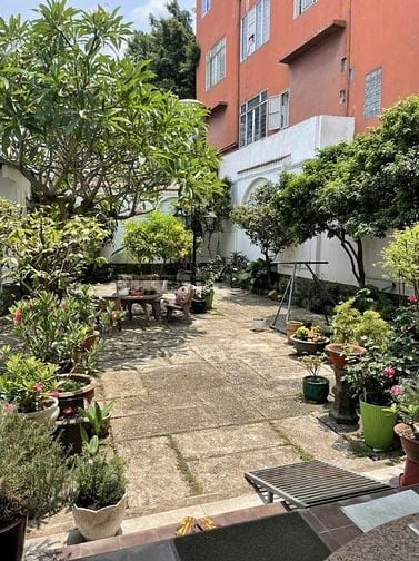 Bán nhà mặt Lê Quang Định, Quận Gò Vấp, 366m2 đất, 4 tầng