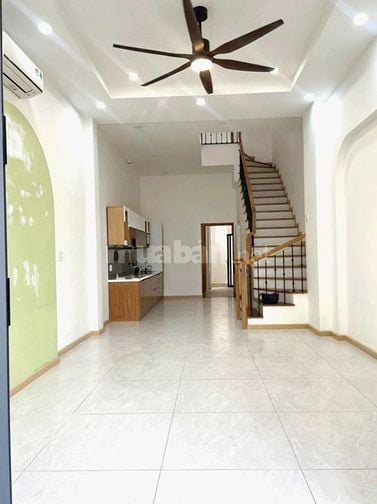  cho thuê nhà mới mt đường phường Tân Chánh Hiệp, dt 4x18 3 lầu giá 14