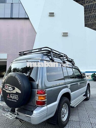 Mitsubishi Pajero 2005