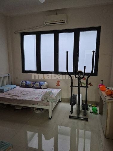Nhà Tô Hiệu khu nhà lầu có công viên