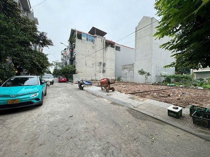 BÁN MẢNH ĐẤT PHÂN LÔ THƯỢNG THANH LONG BIÊN HÀ NỘI 