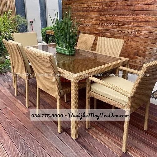Các mẫu bàn ghế ăn mây nhựa để ban công, sân vườn