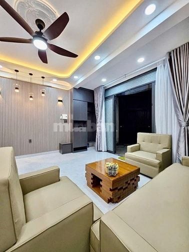 Nhà mới ken xà beng Căn góc Lê Văn Sỹ, Phường 10, Quận Phú Nhuận 