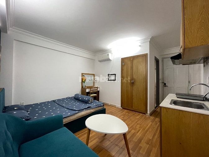 Cần bán Căn Hộ Dịch Vụ 240m2 1500m2 sàn 34p HĐT 155tr/tháng giá 52 tỷ 