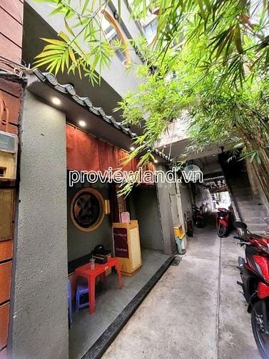 Bán 3 căn nhà phố liền kề mặt tiền đường Pasteur, Q1, tổng DT 261m2