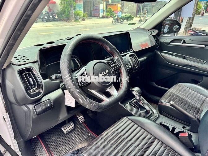 Kia Sonet 2022 Premium 1.5 AT - 39000 km