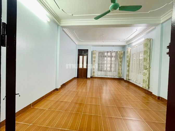 BÁN NHÀ XUÂN ĐỈNH – Ô TÔ ĐỖ CỬA – NHÀ DÂN XÂY BTCT CỰC KỲ CHẮC CHẮN