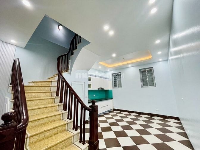 BÁN NHÀ XUÂN ĐỈNH – Ô TÔ ĐỖ CỬA – NHÀ DÂN XÂY BTCT CỰC KỲ CHẮC CHẮN