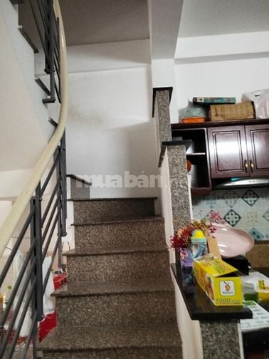 Nhà 4 x 10 đúc 1 trệt 1 lầu thống nhất phường 16 gò vấp 