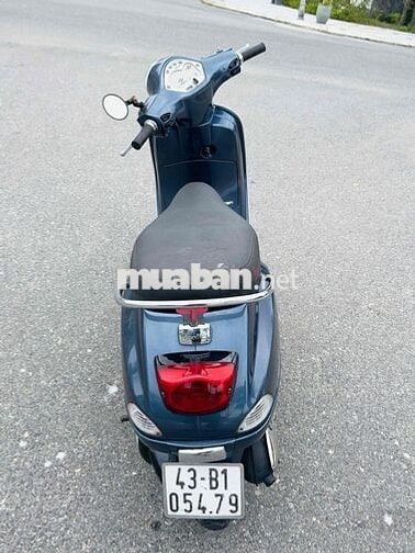 xe Vespa LX 125ei