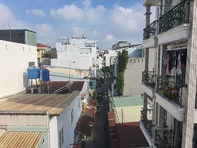 Cho thuê phòng studio chung cư mini có ban công rộng , view đẹp 3,5 tr
