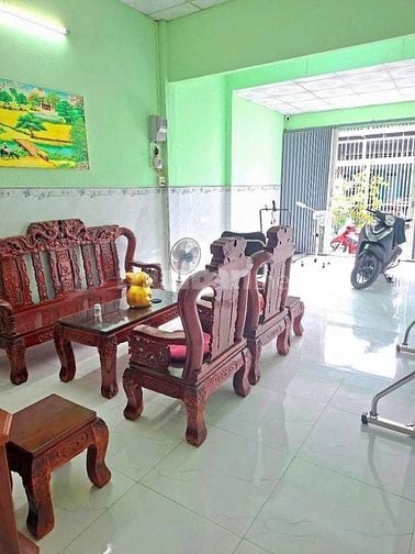 Bán gấp căn nhà nằm ngay gần chợ Việt Kiều, củ chi 97m2 SHR. Giá 780tr