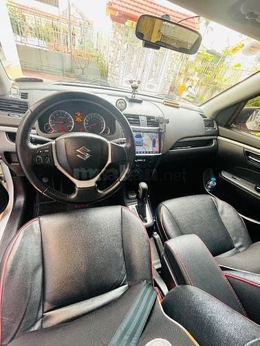 Suzuki Swift SX 2015 1.4AT Bản Spenciel Logo Vàng