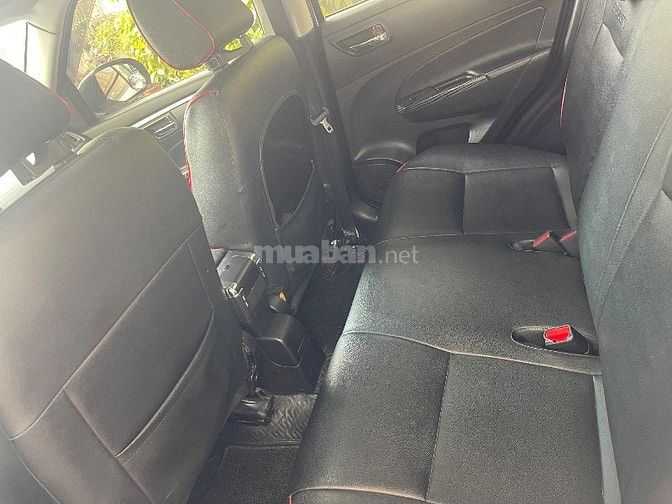 Suzuki Swift SX 2015 1.4AT Bản Spenciel Logo Vàng