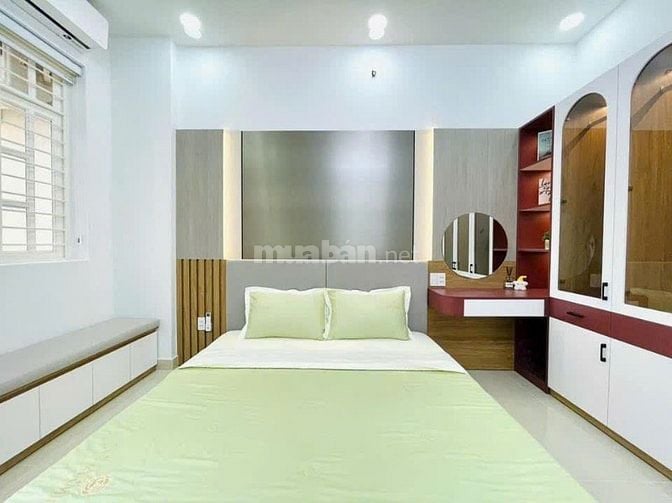 Chỉ 2,66 tỷ. Nhà 45m² Nguyễn Phúc Nguyên,P10,Q3 xây 1 trệt 3 lầu. SHR