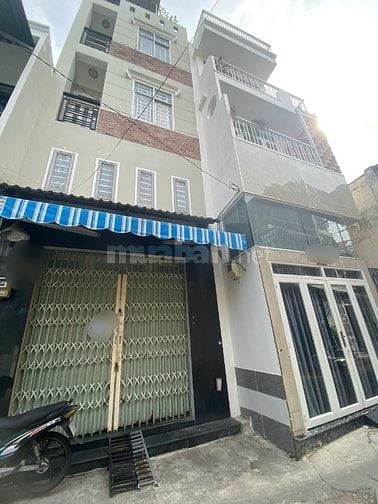 Cho thuê NNC 3 TẦNG NGAY CHỢ CÂY QUÉO HOÀNG HOA THÁM P06 Bình Thạnh