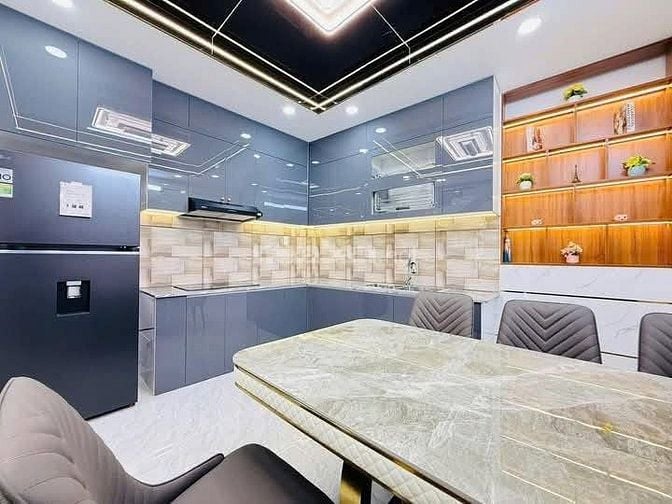 Bán gấp nhà Lý Chính Thắng – giá rẻ chưa từng có