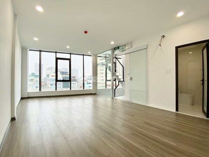 V.I.P VĂN PHÒNG SHOWROOM viên ngọc quý giữa lòng Bắc Từ Liêm, Hà Nội!