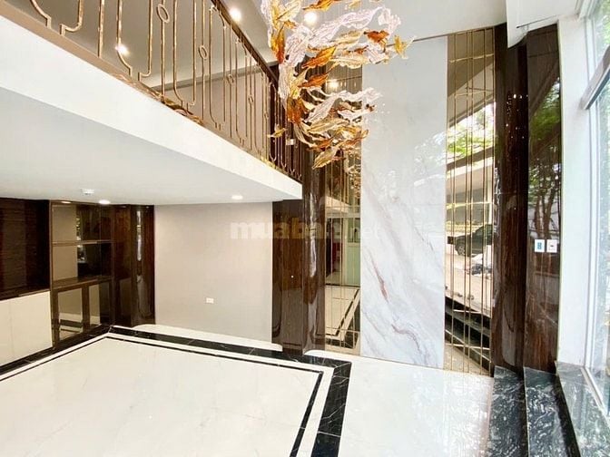 V.I.P VĂN PHÒNG SHOWROOM viên ngọc quý giữa lòng Bắc Từ Liêm, Hà Nội!