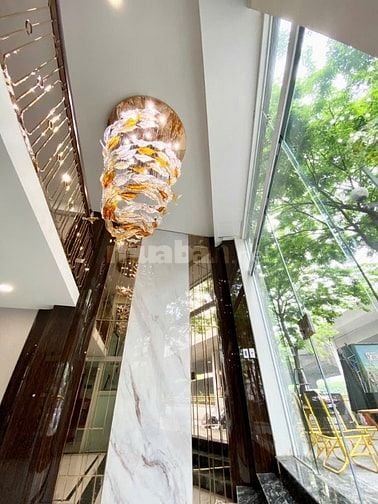 V.I.P VĂN PHÒNG SHOWROOM viên ngọc quý giữa lòng Bắc Từ Liêm, Hà Nội!