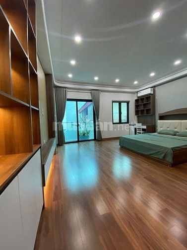 Bán nhà phố Đàm Quang Trung –50m - 6T thang máy, cách mặt phố 15m