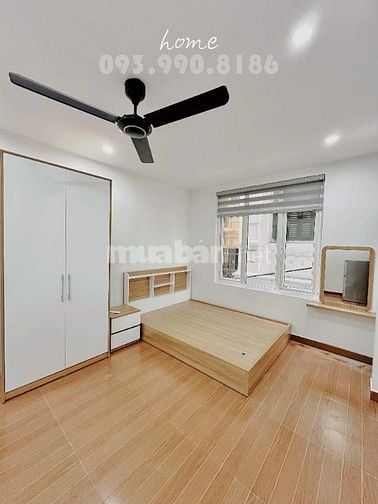Nhà 5 Tầng Xinh Xắn cách mặt phố Thái Hà 20m