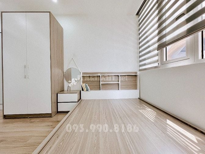 Nhà 5 Tầng Xinh Xắn cách mặt phố Thái Hà 20m