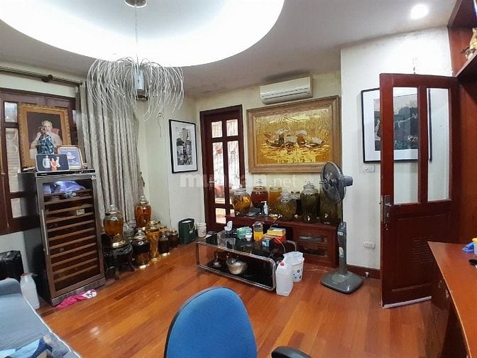 Bán nhà riêng Hai Bà Trưng Hà Nội 81m Phân lô Lạc Trung gần Times City