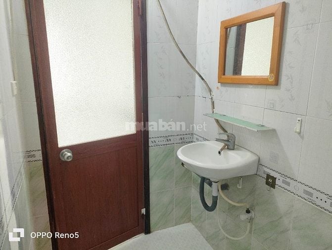 Phòng trọ rộng 35m, giá 4.8tr, đ/c 236/25/6 Điện Biên phủ 