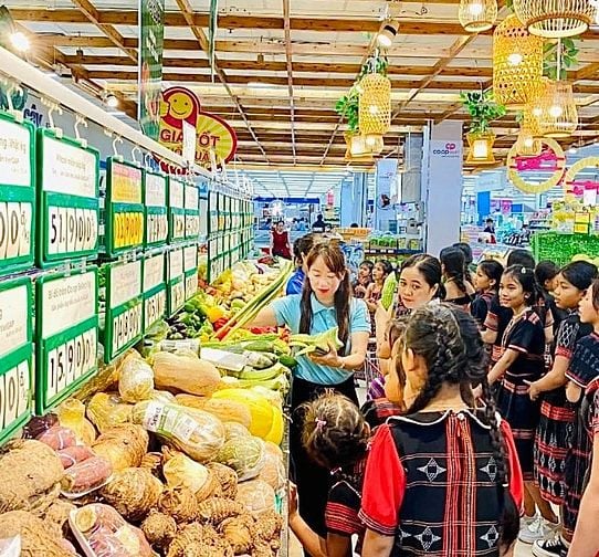 Siêu Thị Tuyển Nhân Viên Lao Động Trung Tuổi Partime/ Fulltime
