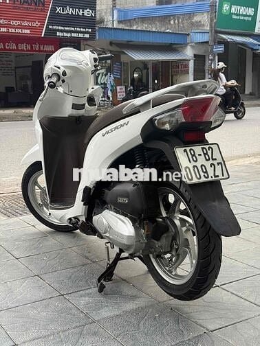 Hon đa vison 2018 chính chủ  máy zin  êm