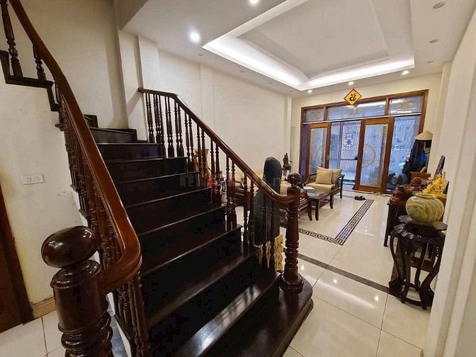 BÁN NHÀ NGÕ 172 NGUYỄN TUÂN KHU PHÂN LÔ VỈA HÈ ÔTÔ TRÁNH 
