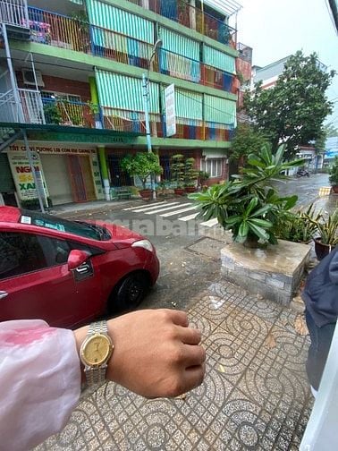 Biệt thự mặt tiền Đông Hưng Thuận 17, Q12, DT 12x19m, 4 Tầng, Mái ngói
