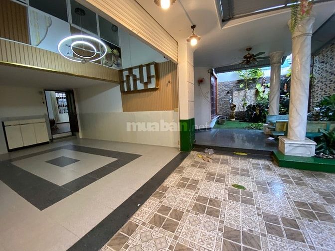 Biệt thự mặt tiền Đông Hưng Thuận 17, Q12, DT 12x19m, 4 Tầng, Mái ngói