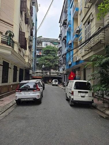 DUY NHẤT MỘT CĂN- TRUNG TÂM GIỮA BA QUẬN 