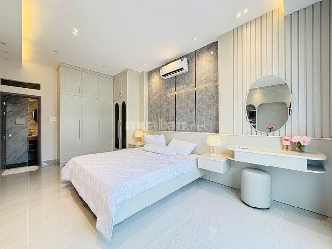 Cần bán nhà giá Rẻ Gò Vấp đúc 2lầu ST nhà mới Đẹp giá Rẻ cho khách