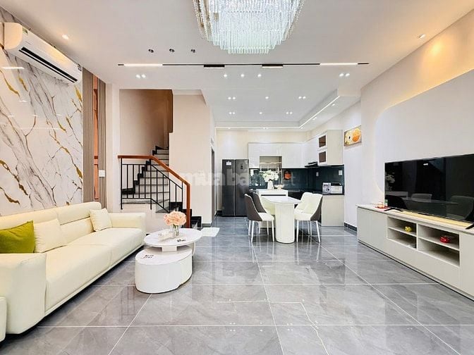 Cần bán nhà giá Rẻ Gò Vấp đúc 2lầu ST nhà mới Đẹp giá Rẻ cho khách
