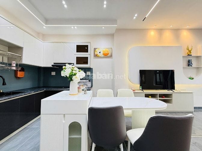 Cần bán nhà giá Rẻ Gò Vấp đúc 2lầu ST nhà mới Đẹp giá Rẻ cho khách