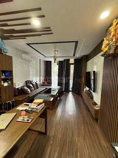 Bán nhà 4 tầng nguyên Hồng phường 11 bình Thạnh 