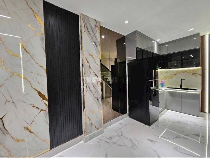 Bán nhà riêng 2PN, 3WC, 45m2, giá 3,7 tỷ tại Đường 8, P11, Gò Vấp, HCM