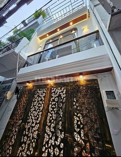 Bán nhà riêng 2PN, 3WC, 45m2, giá 3,7 tỷ tại Đường 8, P11, Gò Vấp, HCM