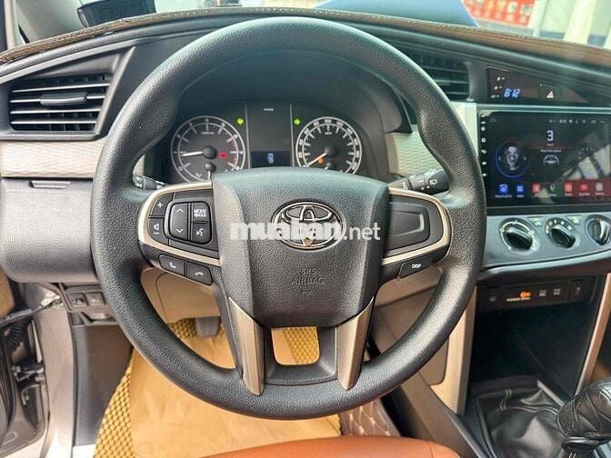 BÁN INNOVA E SỐ SÀN 2020 XE FULL ĐỒ CHƠI SIU ĐẸP