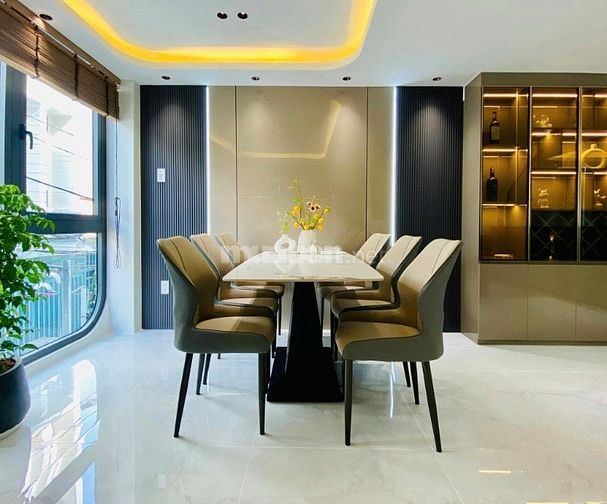 🔹 Chính Chủ Kẹt Tiền Bán Gấp – Nhà 3 Tầng + ST, Q10 – 74.2m² – 2 Tỷ 7