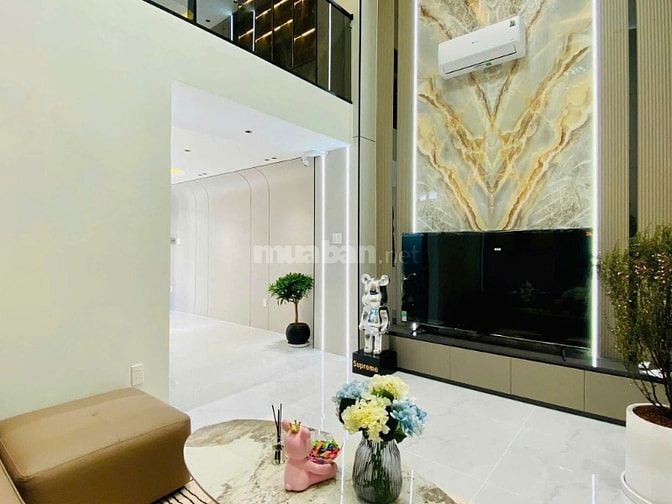 🔹 Chính Chủ Kẹt Tiền Bán Gấp – Nhà 3 Tầng + ST, Q10 – 74.2m² – 2 Tỷ 7