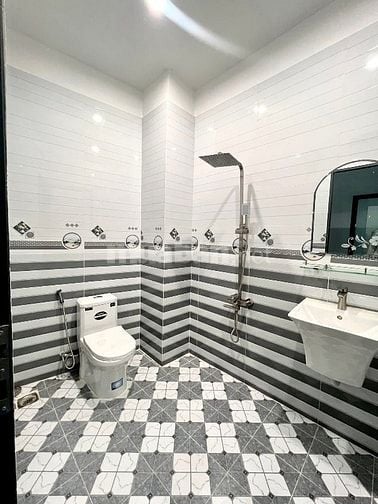 Nhà ngay TTHC Bình Chánh - 1tỷ4 SHR Công chứng ngay - Thuê 7tr/tháng