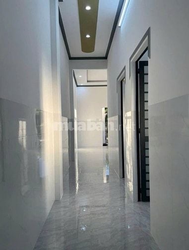 Bán nhà có vườn phía sau nhà rộng rãi 144m2 thị trấn củ chi giá 760tr